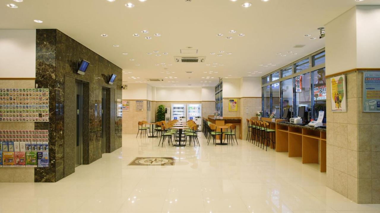 Toyoko Inn Okayama Eki Nishi Guchi Migi Εξωτερικό φωτογραφία