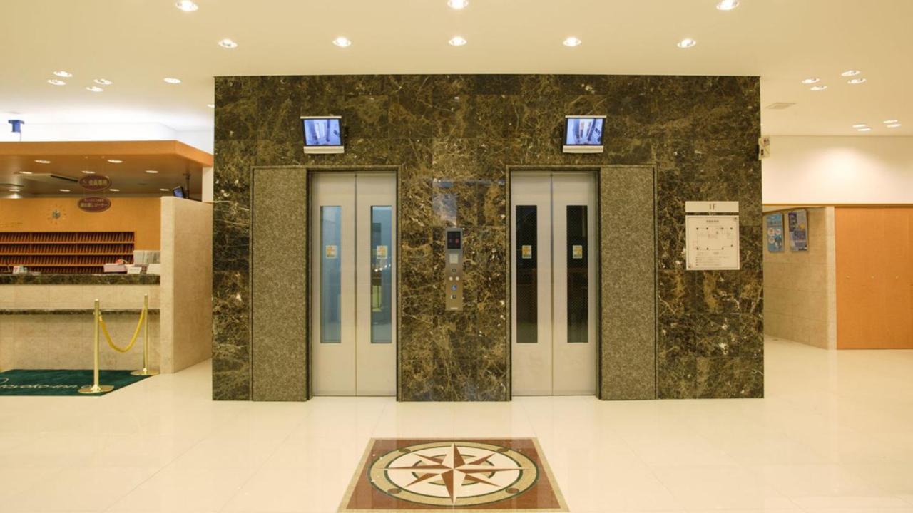 Toyoko Inn Okayama Eki Nishi Guchi Migi Εξωτερικό φωτογραφία